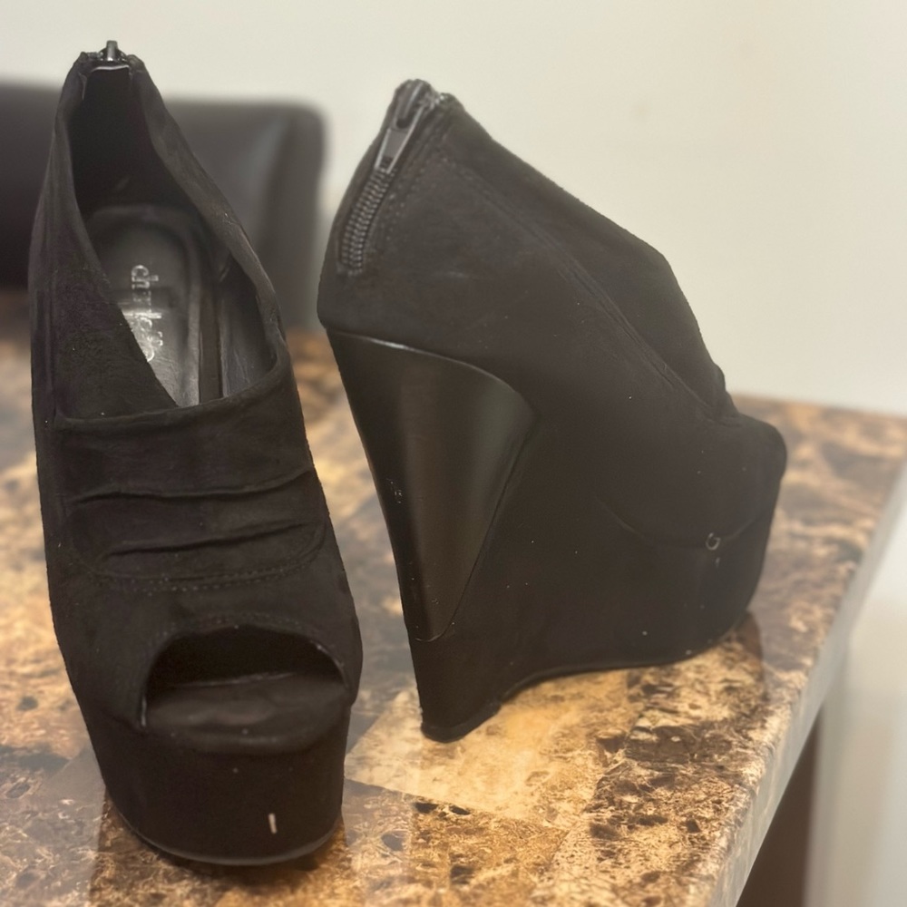 Wedge heel